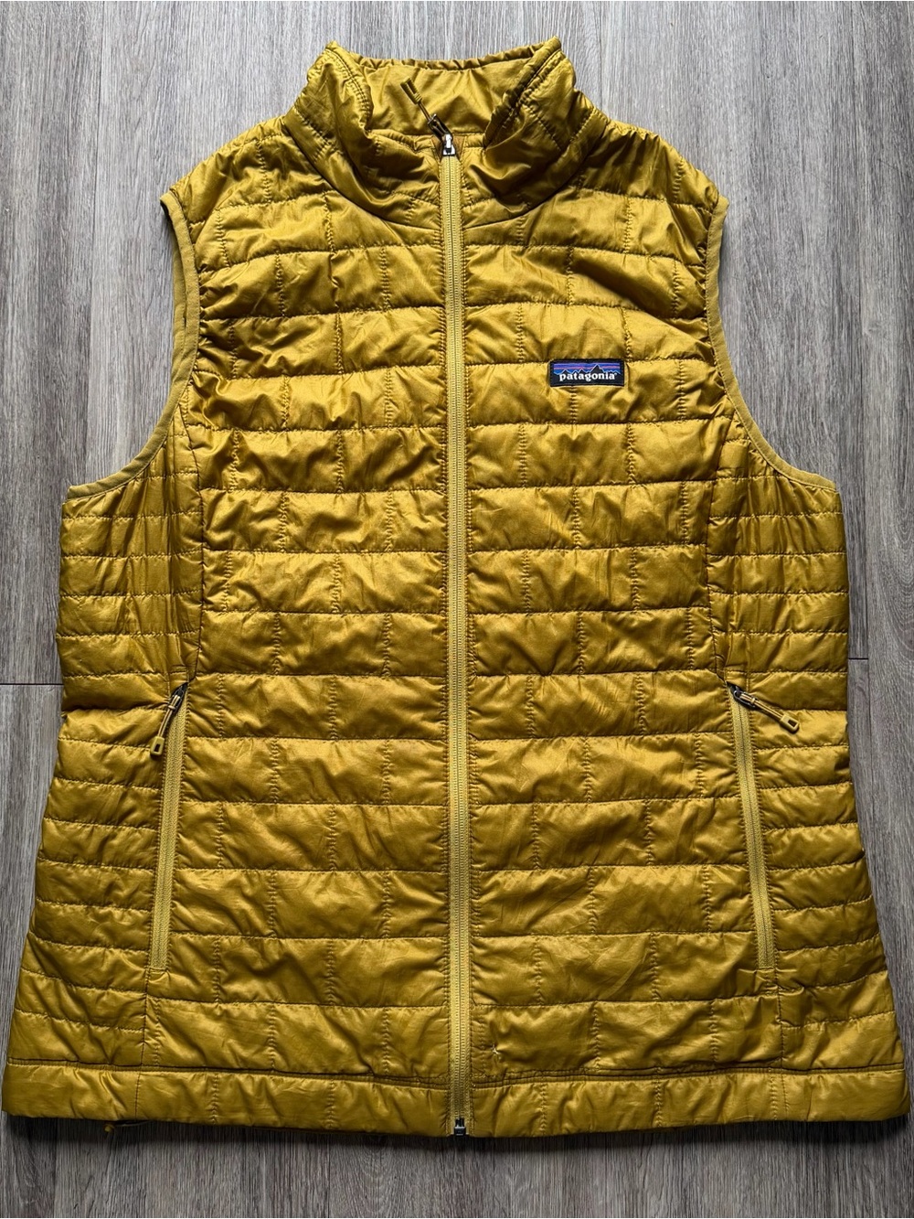 Patagonia Nano Puff Vest Womens XL Gold Yellow Puffer Jacket Vest STY84247